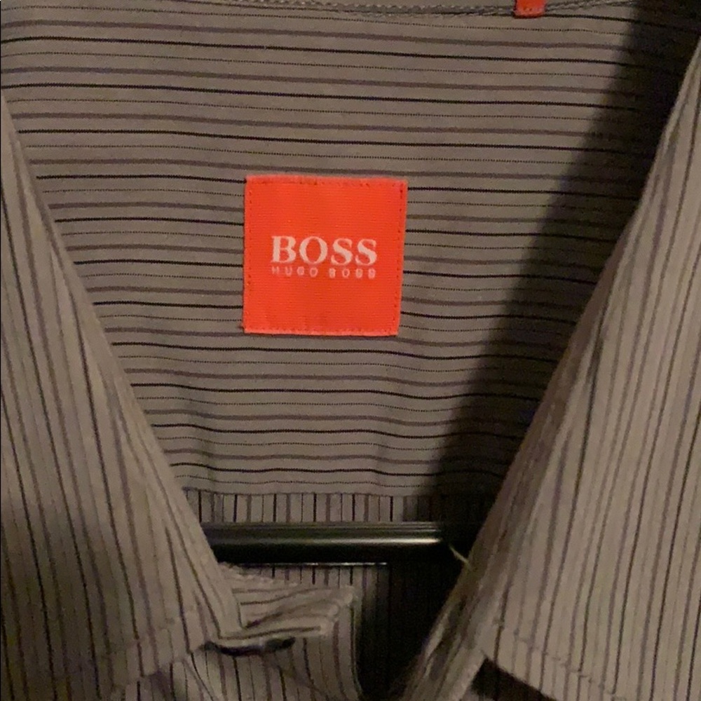 Hugo Boss Button Down - Picture 3 of 5